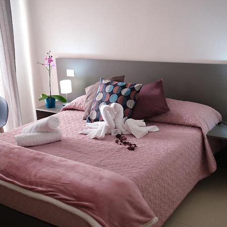 Hoa Suites أفيرسا المظهر الخارجي الصورة